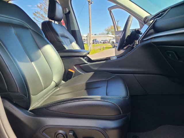 Used 2023 Jeep Grand Cherokee Limited AWD/4WD image 21