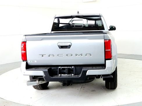 New 2026 Toyota Tacoma Limited AWD/4WD image 5