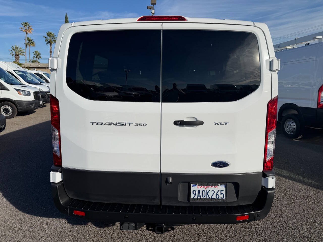 Used 2022 Ford Transit 350 XLT RWD image 7