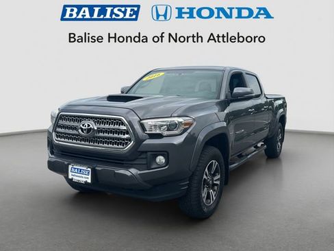 Used 2016 Toyota Tacoma TRD Sport w/ Towing Package AWD/4WD image 1