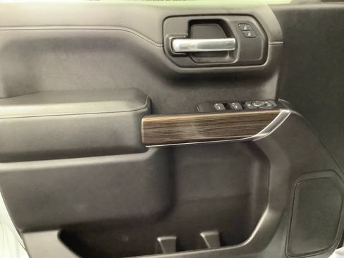 Used 2019 Chevrolet Silverado 1500 LT w/ All-Star Edition AWD/4WD image 10