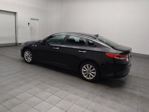 Used 2018 Kia Optima LX w/ 17" Alloy Wheels Package image 3