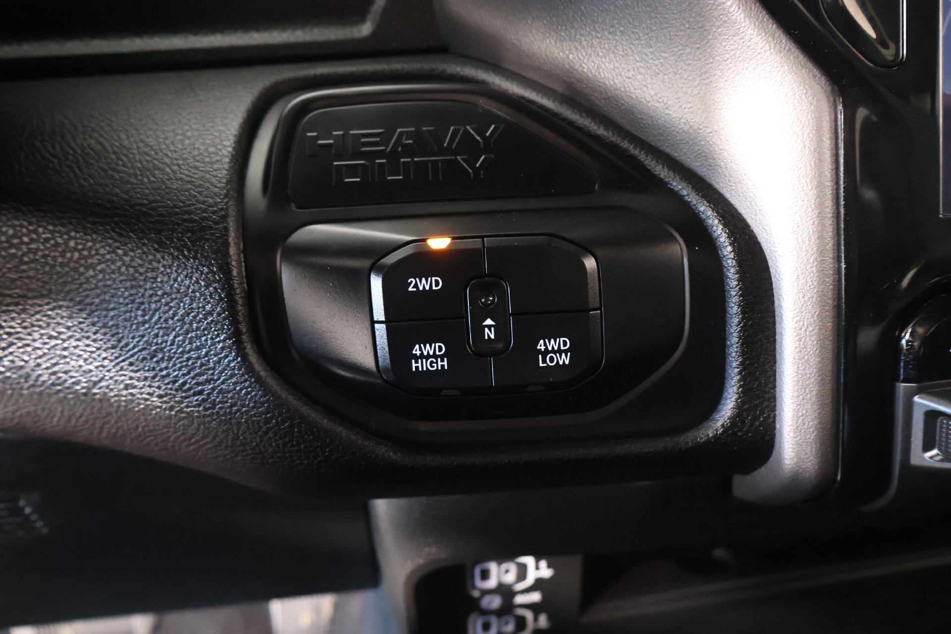 Used 2026 RAM 2500 Big Horn AWD/4WD image 8