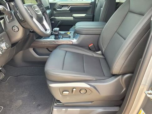 New 2026 GMC Sierra 1500 SLT AWD/4WD image 19