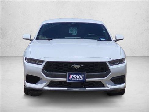 Used 2024 Ford Mustang Coupe RWD image 16