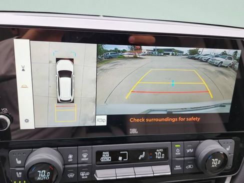 Used 2025 Toyota Grand Highlander FWD image 19