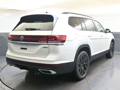 New 2026 Volkswagen Atlas SE image 5