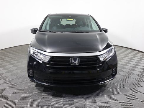 Used 2024 Honda Odyssey EX-L image 2