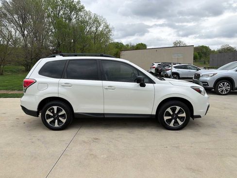 Used 2017 Subaru Forester 2.5i w/ Popular Package #2A AWD/4WD image 7