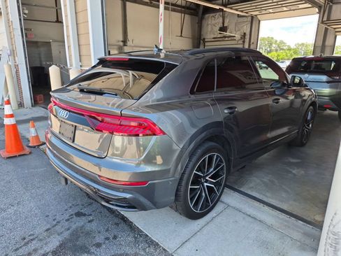 Used 2019 Audi Q8 Prestige w/ Adaptive Chassis Package AWD/4WD image 4