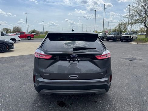 Used 2024 Ford Edge SEL w/ Convenience Package AWD/4WD image 4