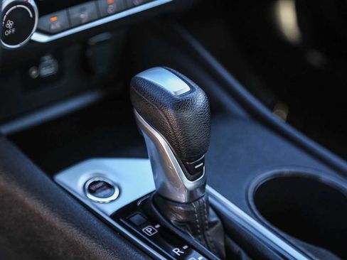 Used 2023 Nissan Altima 2.5 S image 19