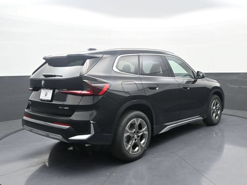 New 2026 BMW X1 xDrive28i w/ Technology Package AWD/4WD image 7