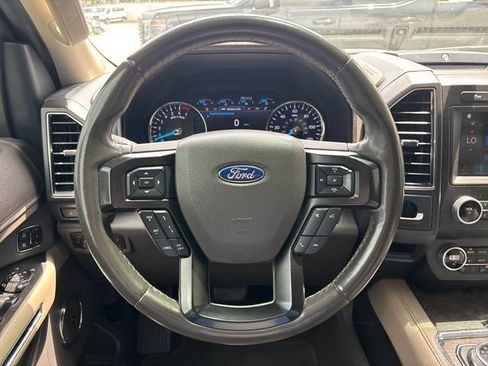 Used 2019 Ford Expedition Limited w/ Equipment Group 301A RWD image 34