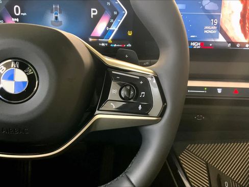 Used 2025 BMW X3 xDrive30i image 24