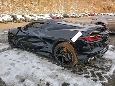 Used 2020 Chevrolet Corvette Stingray Preferred Cpe w/ 2LT Preferred Equipment Group image 3