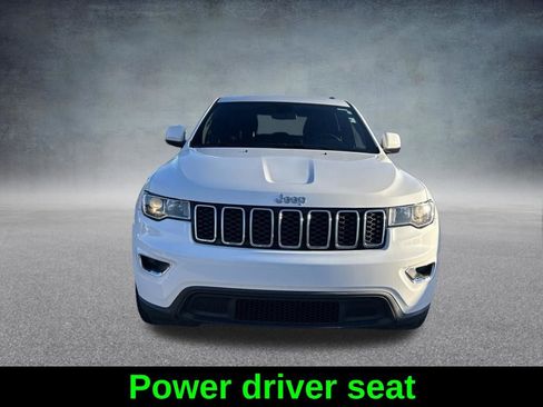 Used 2021 Jeep Grand Cherokee Laredo RWD image 9