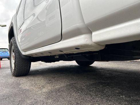 Used 2015 GMC Sierra 1500 2WD Regular Cab image 7