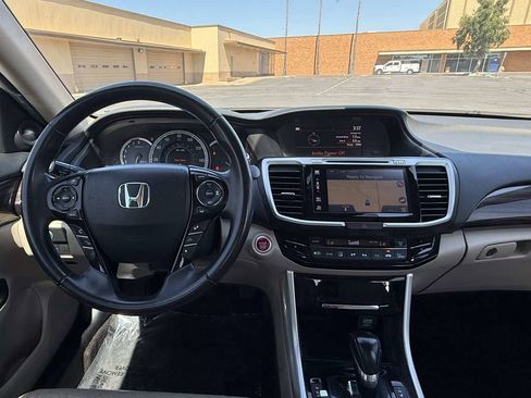 Used 2016 Honda Accord EX-L image 15
