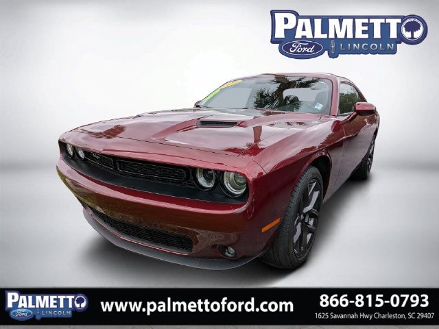 Used 2023 Dodge Challenger SXT w/ Blacktop Package RWD image 6