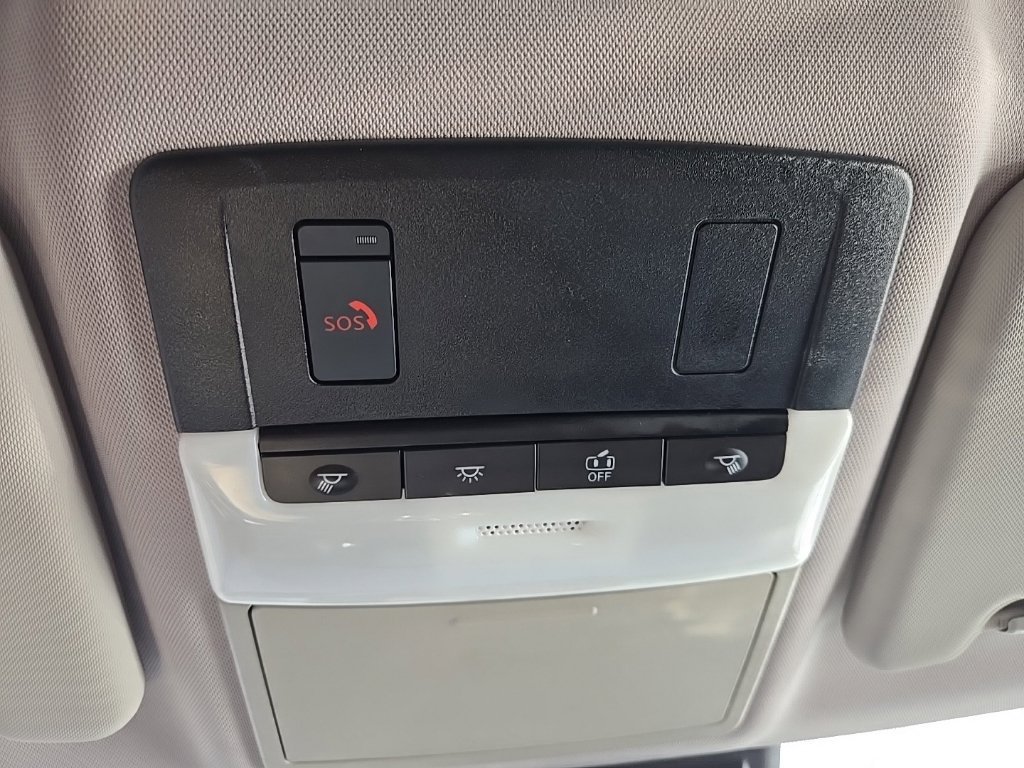 Used 2024 Mitsubishi Outlander SE AWD/4WD image 23