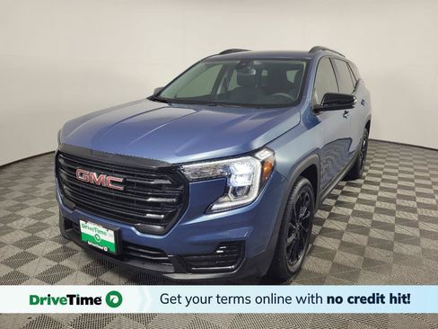 Used 2024 GMC Terrain SLE w/ Driver Convenience Package FWD image 1