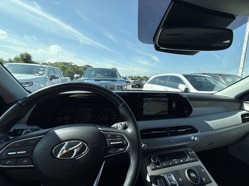 Used 2022 Hyundai Palisade SEL w/ Premium Package FWD image 27