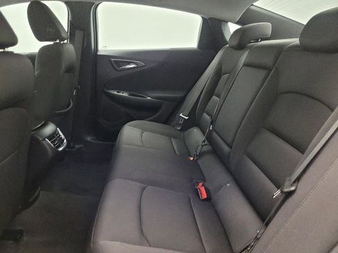 Used 2023 Chevrolet Malibu LT FWD image 18
