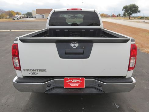 Used 2018 Nissan Frontier S w/ Work Truck Package image 8