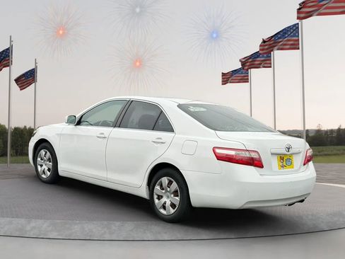 Used 2009 Toyota Camry LE image 5