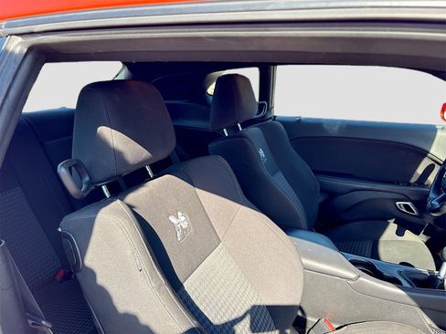 Used 2020 Dodge Challenger R/T Scat Pack image 25