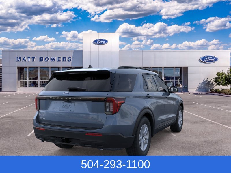 New 2026 Ford Explorer Active RWD image 10