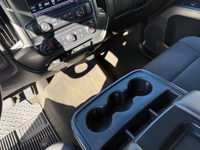 Used 2018 Chevrolet Silverado 1500 LT w/ All Star Edition AWD/4WD image 18