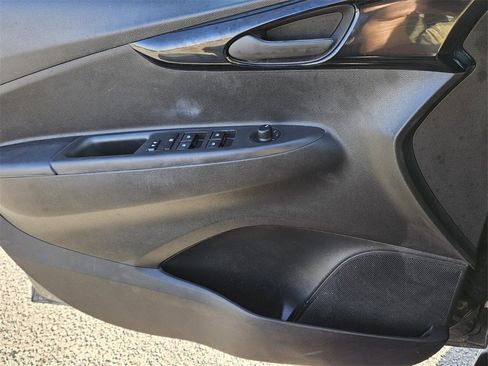 Used 2020 Chevrolet Spark LT image 29