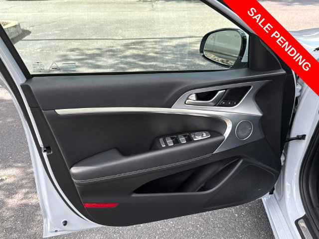 Used 2020 Genesis G70 2.0T w/ Elite Package AWD/4WD image 9