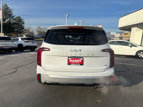 Used 2023 Kia Telluride S w/ S Sunroof Package image 16