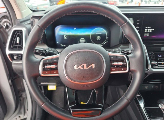 Certified 2023 Kia Sorento SX AWD/4WD image 8