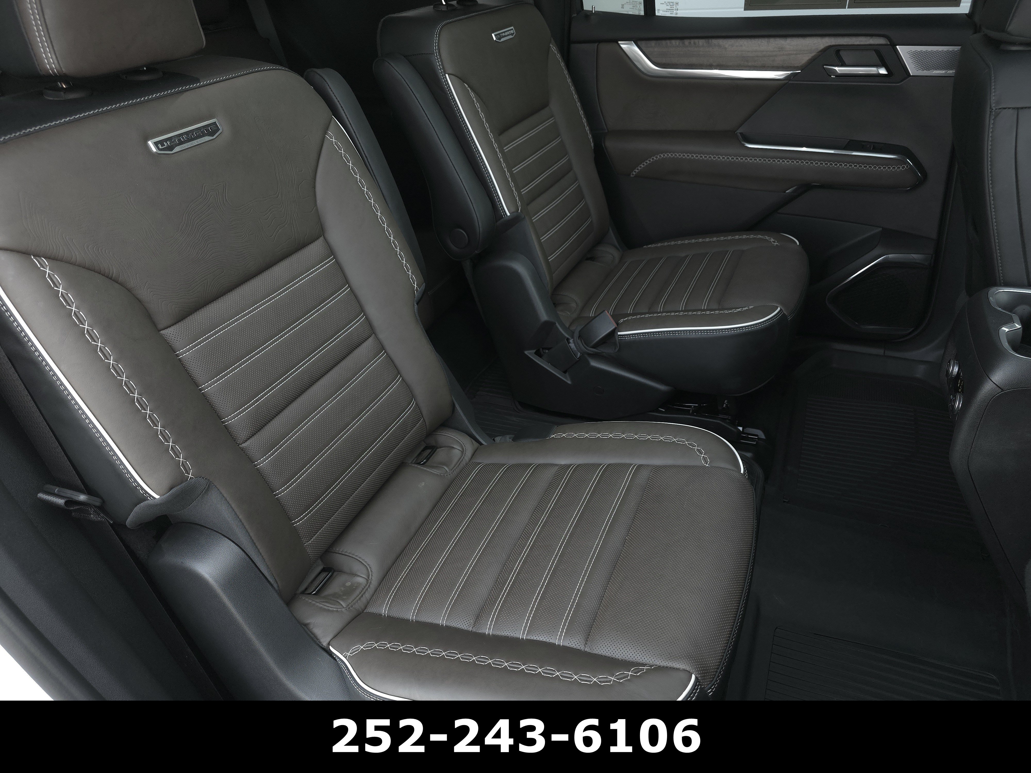 Used 2026 GMC Acadia Denali Ultimate FWD image 48