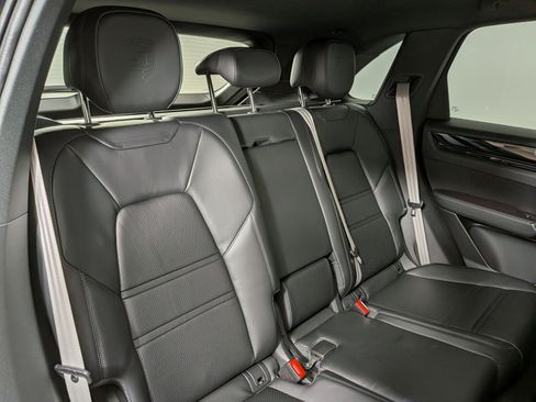 Certified 2023 Porsche Cayenne Platinum Edition AWD/4WD image 23