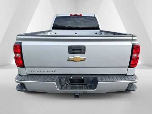 Used 2016 Chevrolet Silverado 1500 Custom w/ Custom Convenience Package image 6