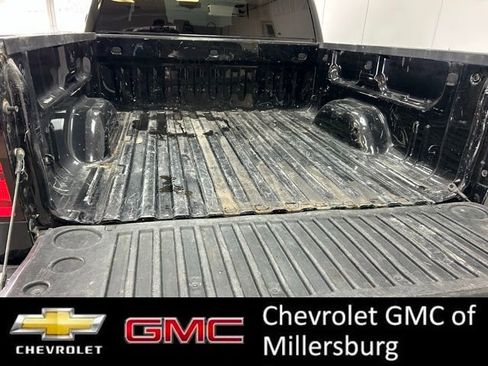 Used 2018 Chevrolet Silverado 1500 LT w/ Texas Edition image 9