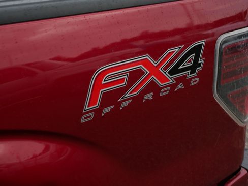 Used 2014 Ford F150 FX4 w/ Equipment Group 402A Luxury AWD/4WD image 17