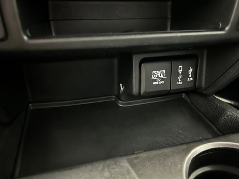 Used 2017 Honda Pilot EX-L image 8