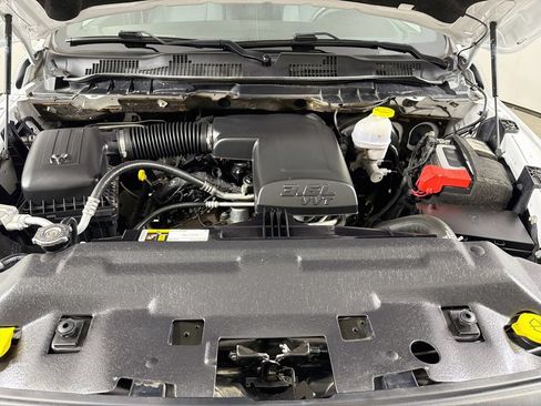 Used 2022 RAM 1500 Warlock AWD/4WD image 25