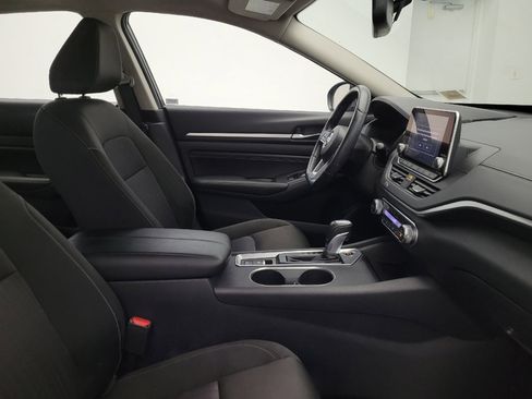 Used 2019 Nissan Altima 2.5 SV image 21