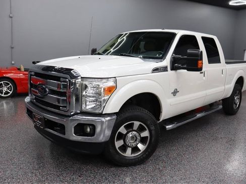 Used 2011 Ford F250 Lariat w/ Lariat Ultimate Pkg AWD/4WD image 1