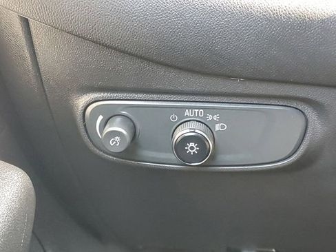 Certified 2023 Chevrolet Equinox RS image 20