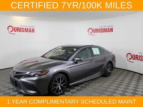 Used 2023 Toyota Camry SE FWD image 3