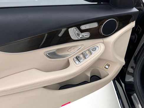 Used 2018 Mercedes-Benz C 300 4MATIC Sedan image 27