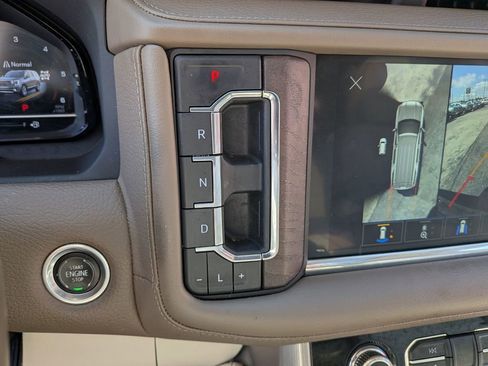 Certified 2023 GMC Yukon XL Denali AWD/4WD image 18